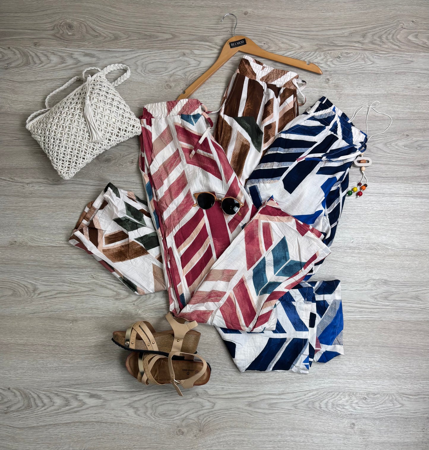 Conjunto líneas del mar